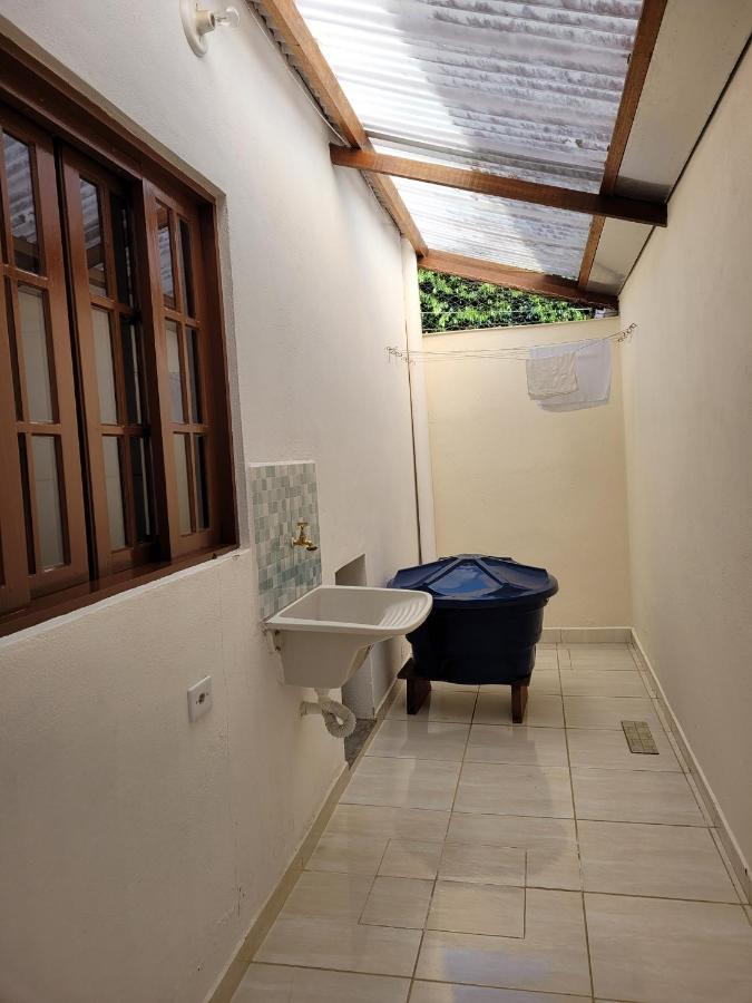 Charming Beach Apt With A Beautiful Rooftop View. Ubatuba