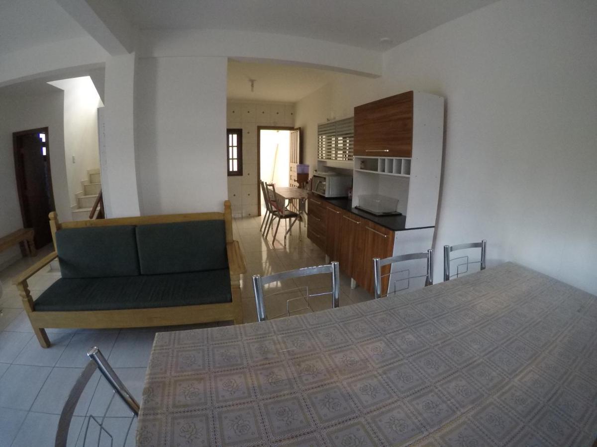 Charming Beach Apt With A Beautiful Rooftop View. Apartamento Ubatuba